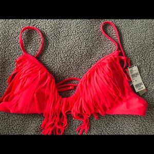 NWT Damsel bikini top